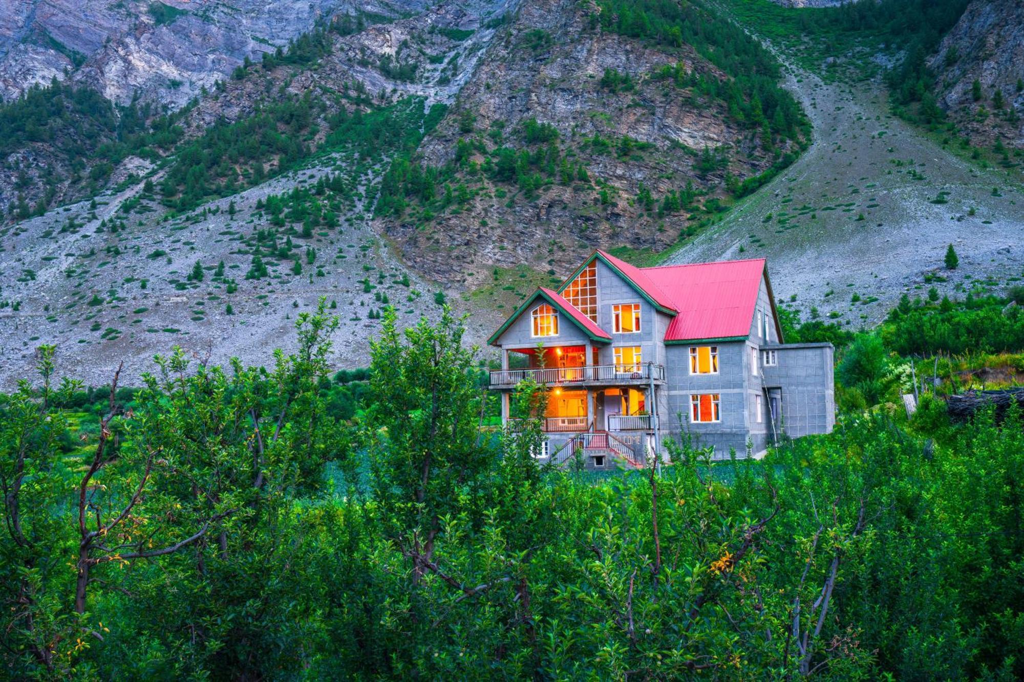 Zostel Homes Rashil  Tandi Exterior foto